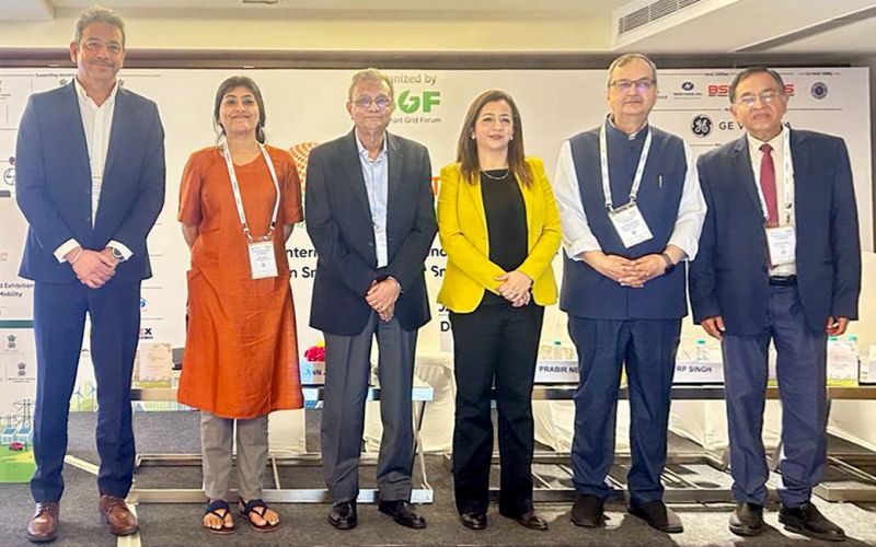 तमिलनाडु के मुख्यमंत्री विजय ने तिरुचिरापल्ली में आयोजित जनसभा में अपने विरोधियों पर तीखा हमला बोला।